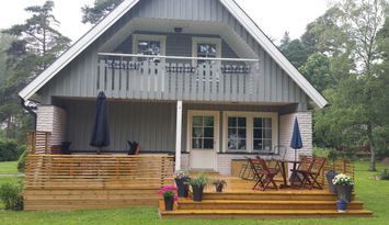 Uthyres villa i Eskelhem