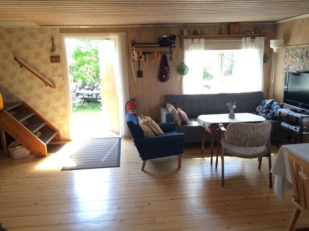Sommarhus med avskilt, öppet läge. Havsutsikt – bild 6 av 12