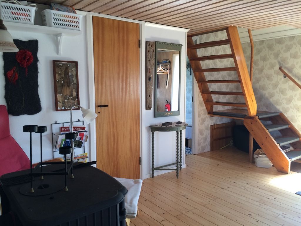 Sommarhus med avskilt, öppet läge. Havsutsikt – bild 5 av 12