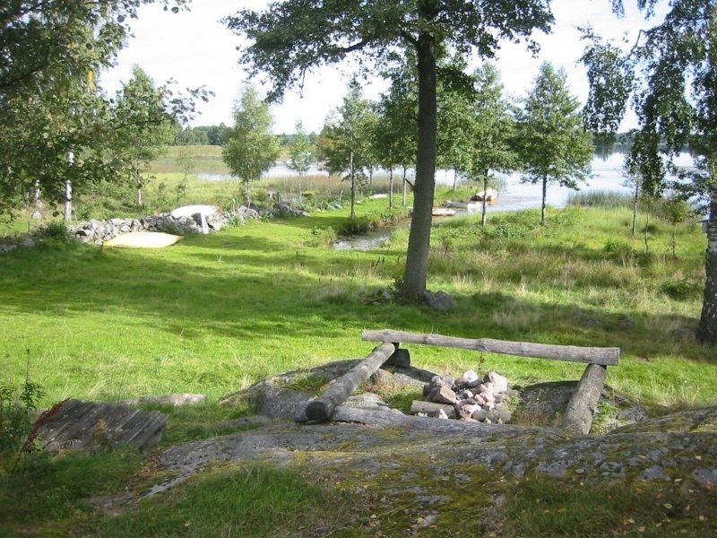 Charmig stuga med sjöläge - Smålandsidyll! – bild 12 av 24