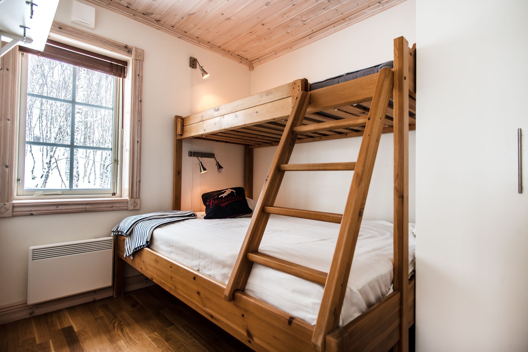 Bästa läget i Bruksvallarna, laddstolpe finns – bild 7 av 22