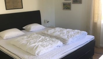 Nyrenoverad stuga 50 m från havet i Ekenäs,Ronneby