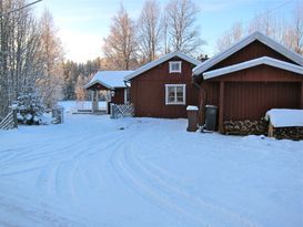 15min till Kläppen, 1min till 2,5mil längdspår.