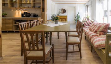 Ett nybyggt boende nära havet