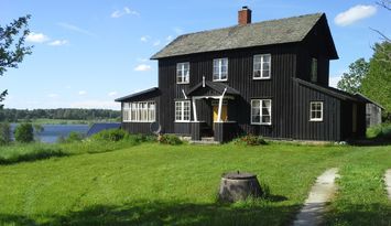 Kroppefjälls Natur Dalslandsstuga med sjöbod