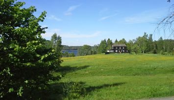 Kroppefjälls Natur Dalslandsstuga with lakehouse
