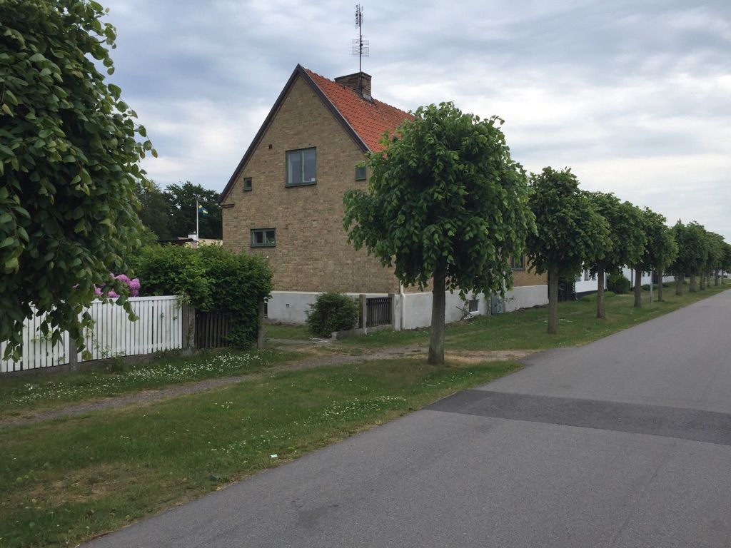 Gathus i centrala Skanör uthyres