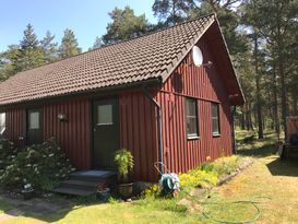 Fint litet boende intill naturreservat nära havet