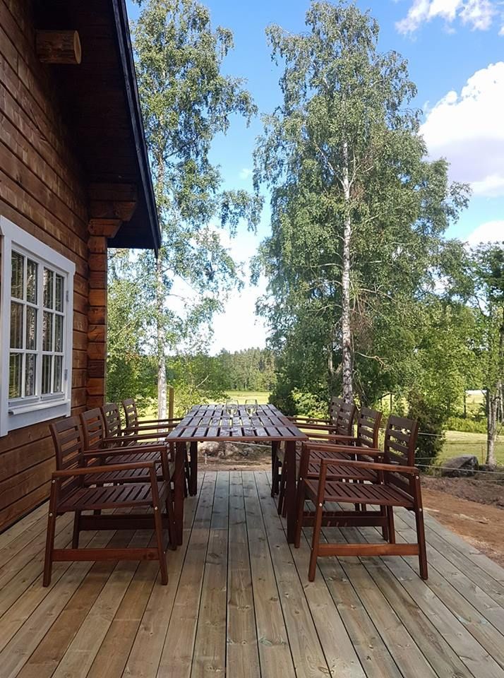Timmerstuga i naturskön miljö – bild 12 av 12