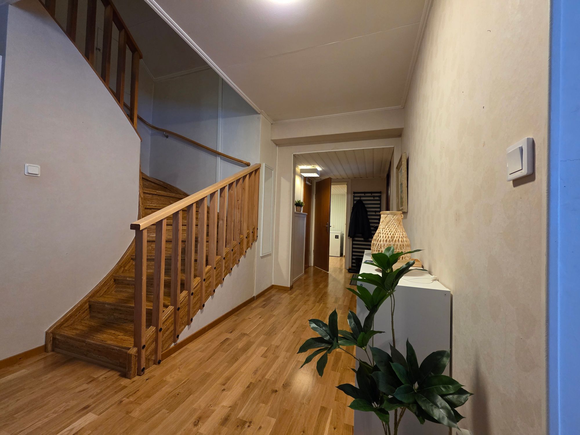 Hus Norrbotten – Rymligt hus nära Storforsen – bild 9 av 24