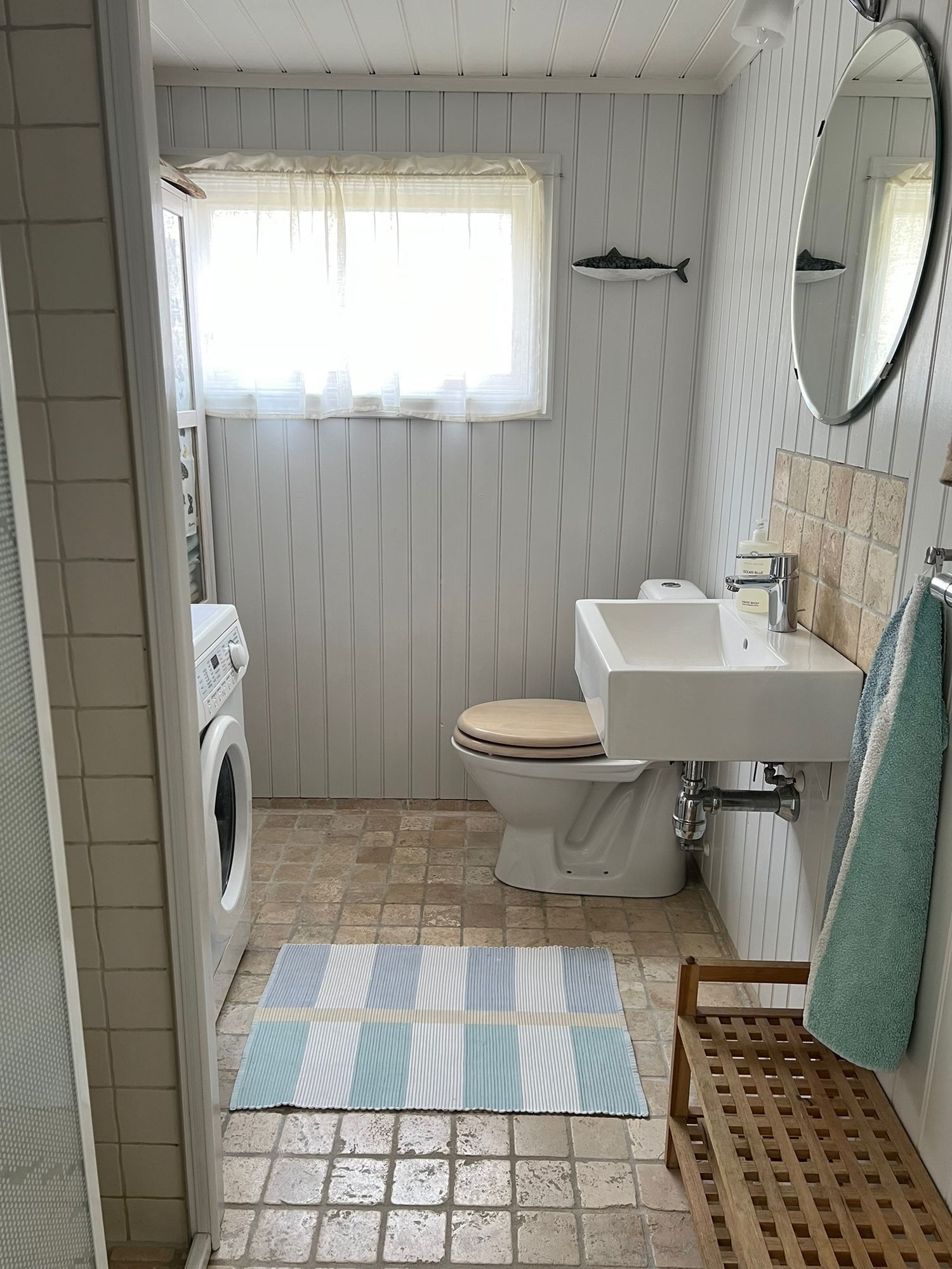 Charmigt skärgårdshus vid havet – bild 12 av 17