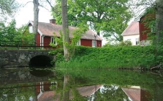 Skövde med lantligt boende