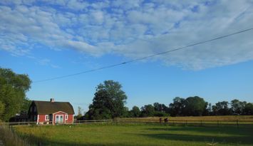 Idylliskt boende i gårdsmiljö på Öland