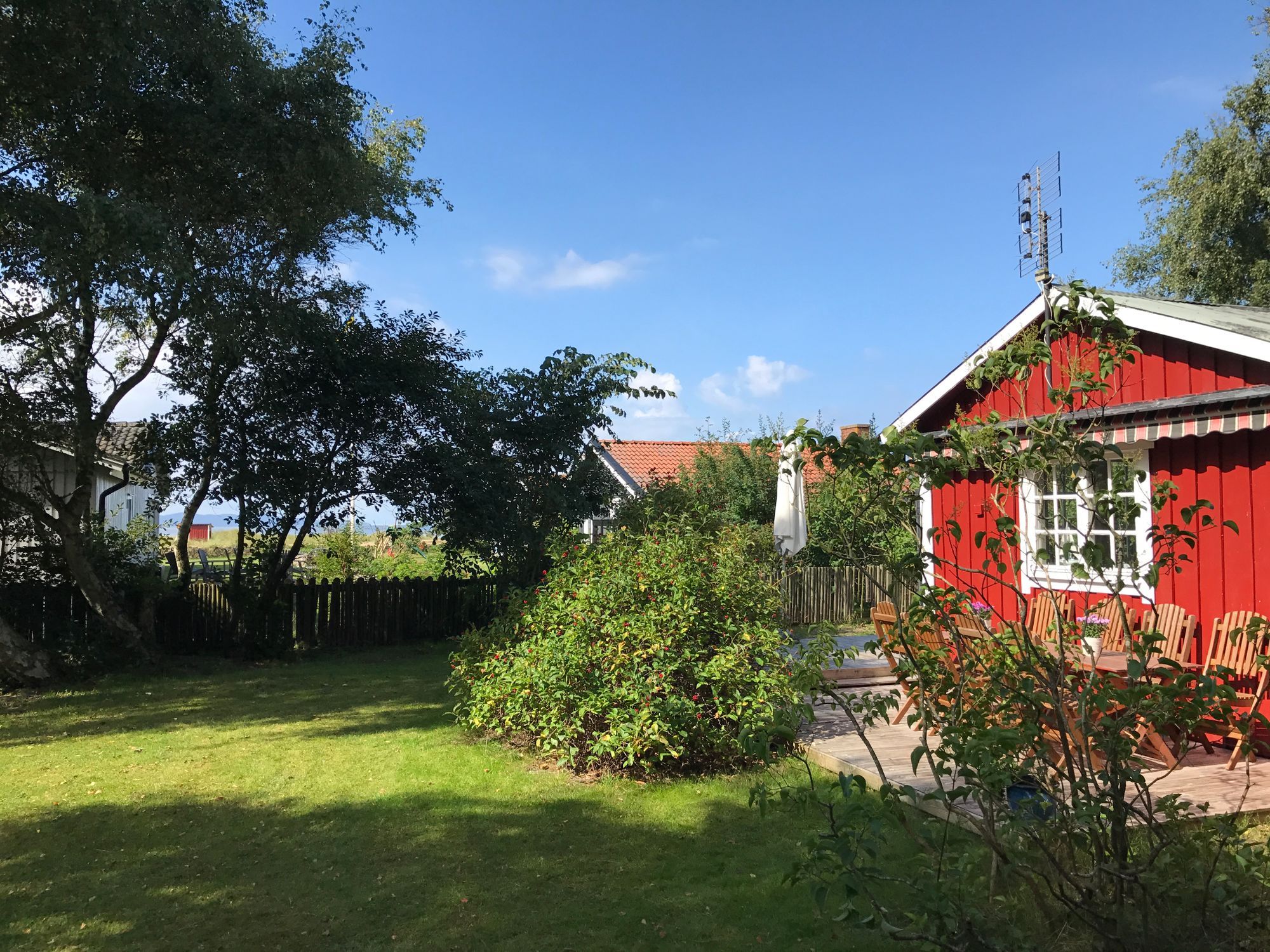 Stuga 60m från sandstranden i St Hult, Vejbystrand – bild 2 av 24