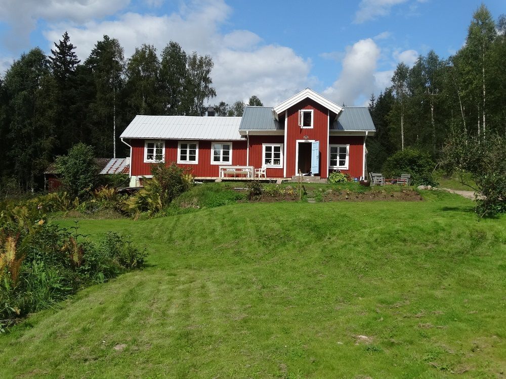 Mysig stuga nära Torsby – bild 2 av 24