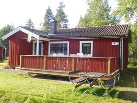 A NICE COTTAGE ON AN ISLAND IN SILJAN