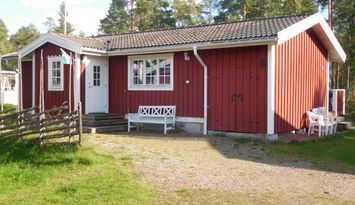 EXTREMELY NICE COTTAGE AT SOLLERÖN