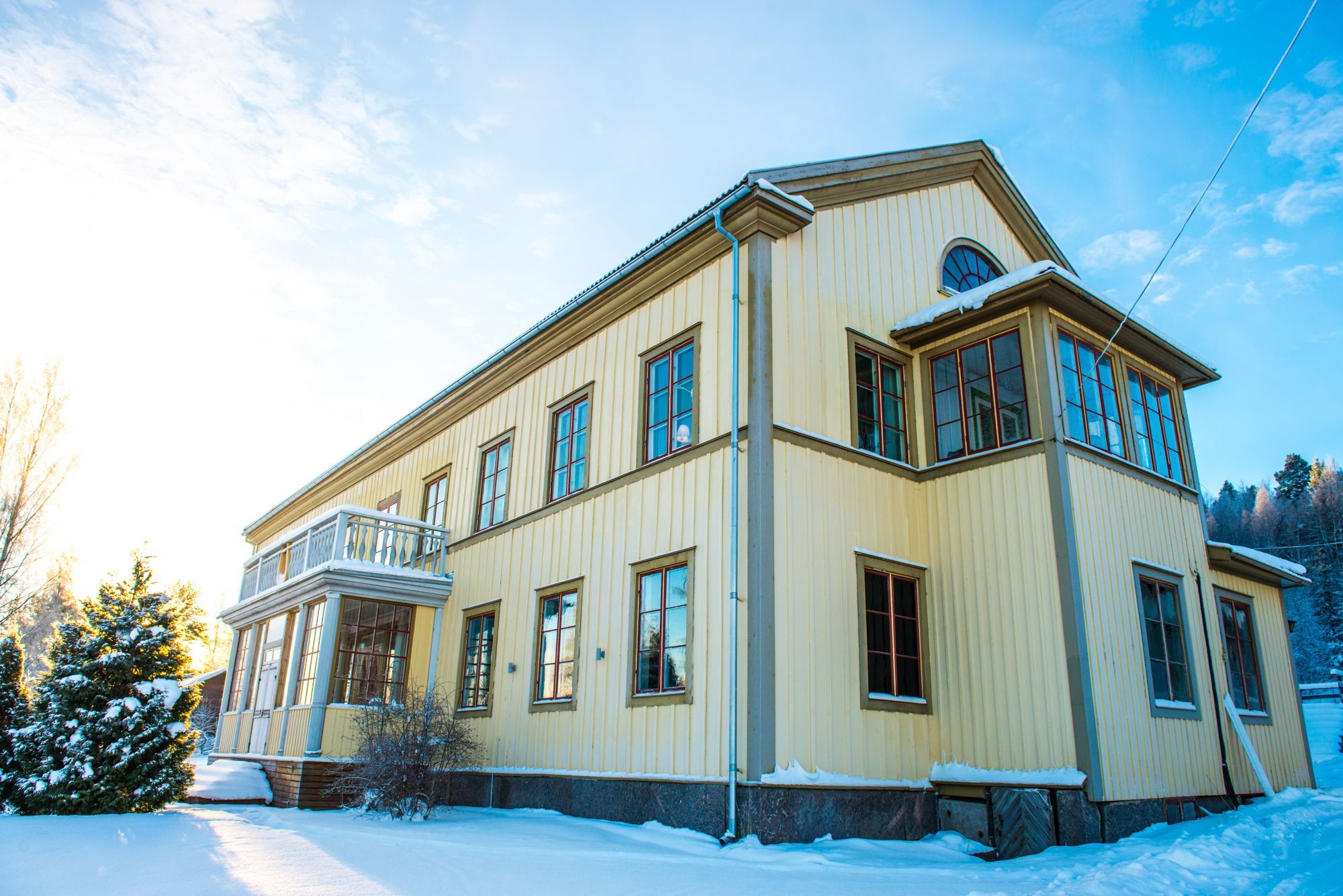 Helt träslott med 24 bäddar i Järvsö – bild 5 av 24
