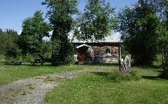 Altes haus nähe die berge
