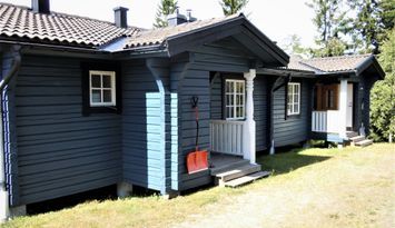 Stuga på Långberget,Syslebäck, Värmland uthyres.