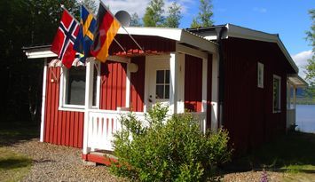 Boka våran strandnära stuga i Frostviken