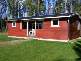 Cottage close to the lake