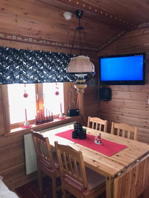 Sälen-Tandådalen-Hundfjället. Liftnära 6-bäddstuga – bild 3 av 18