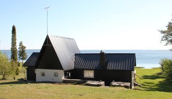 Sommarhus i Rute med sjötomt i Lergrav