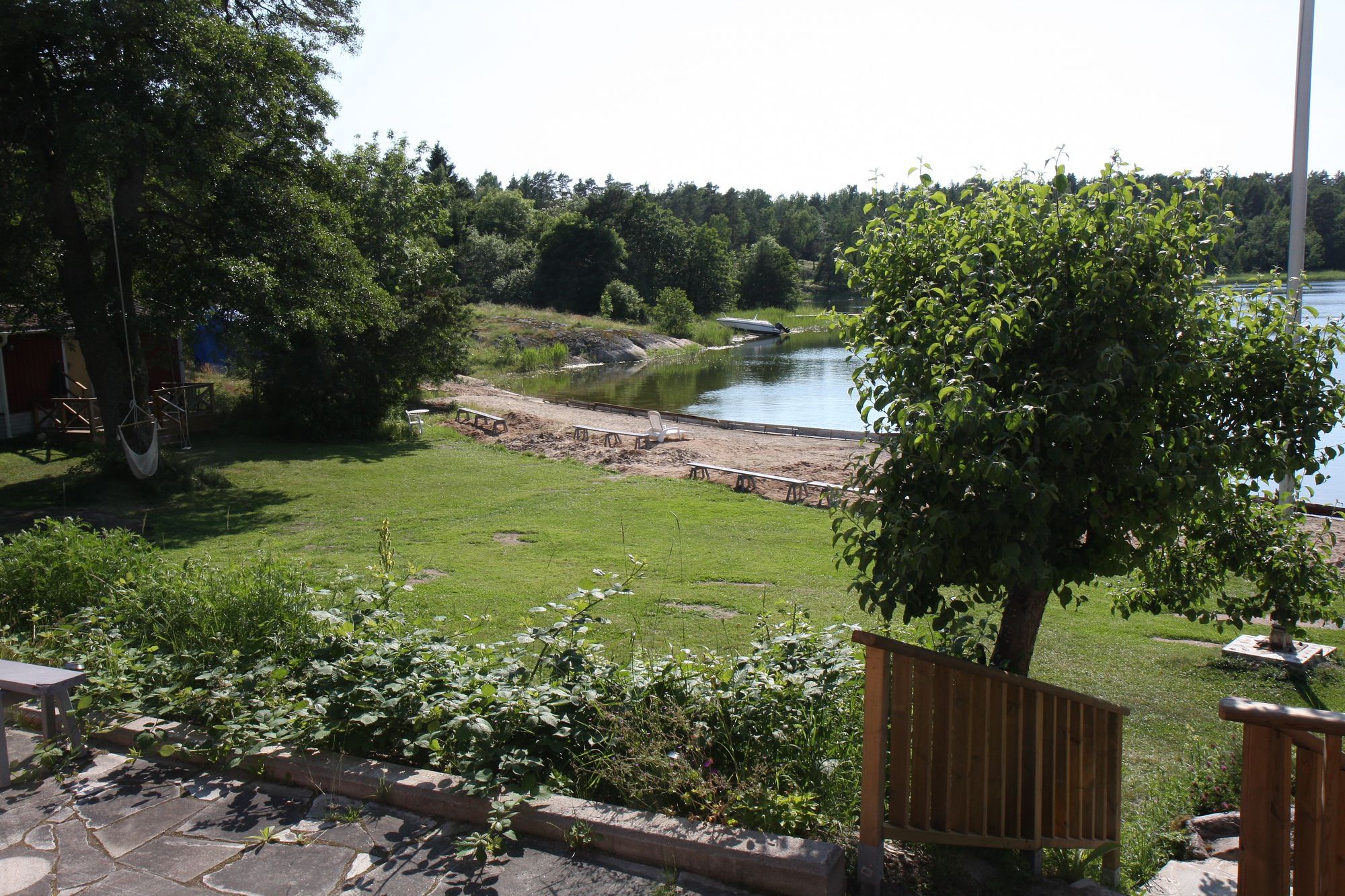 Exklusivt boende hus/stugor uthyres på Ljusterö – bild 10 av 24