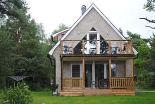 Rymlig villa med skymt av havet på Gotland