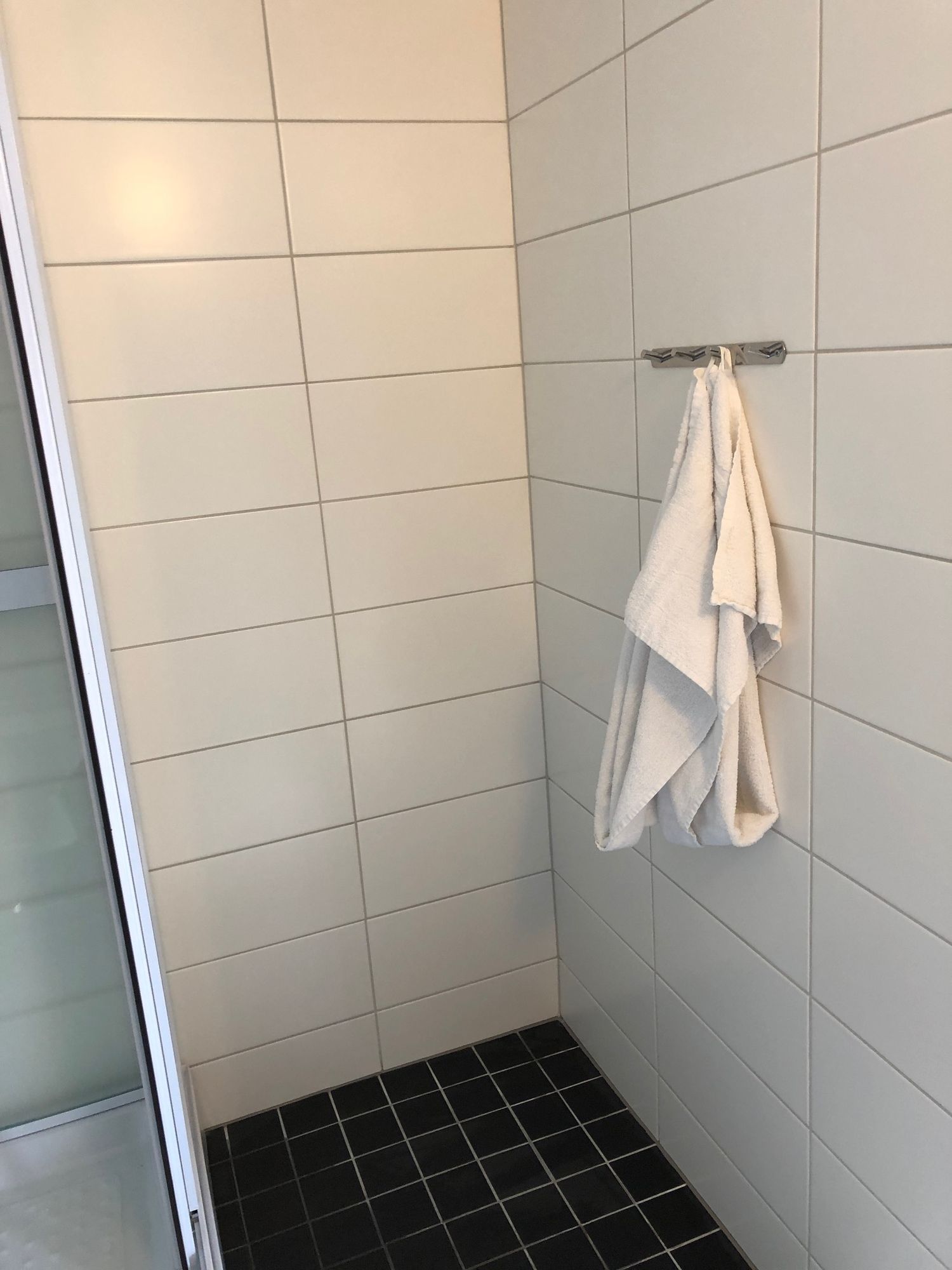FALSTERBO annex m nytt badrum! – bild 6 av 18