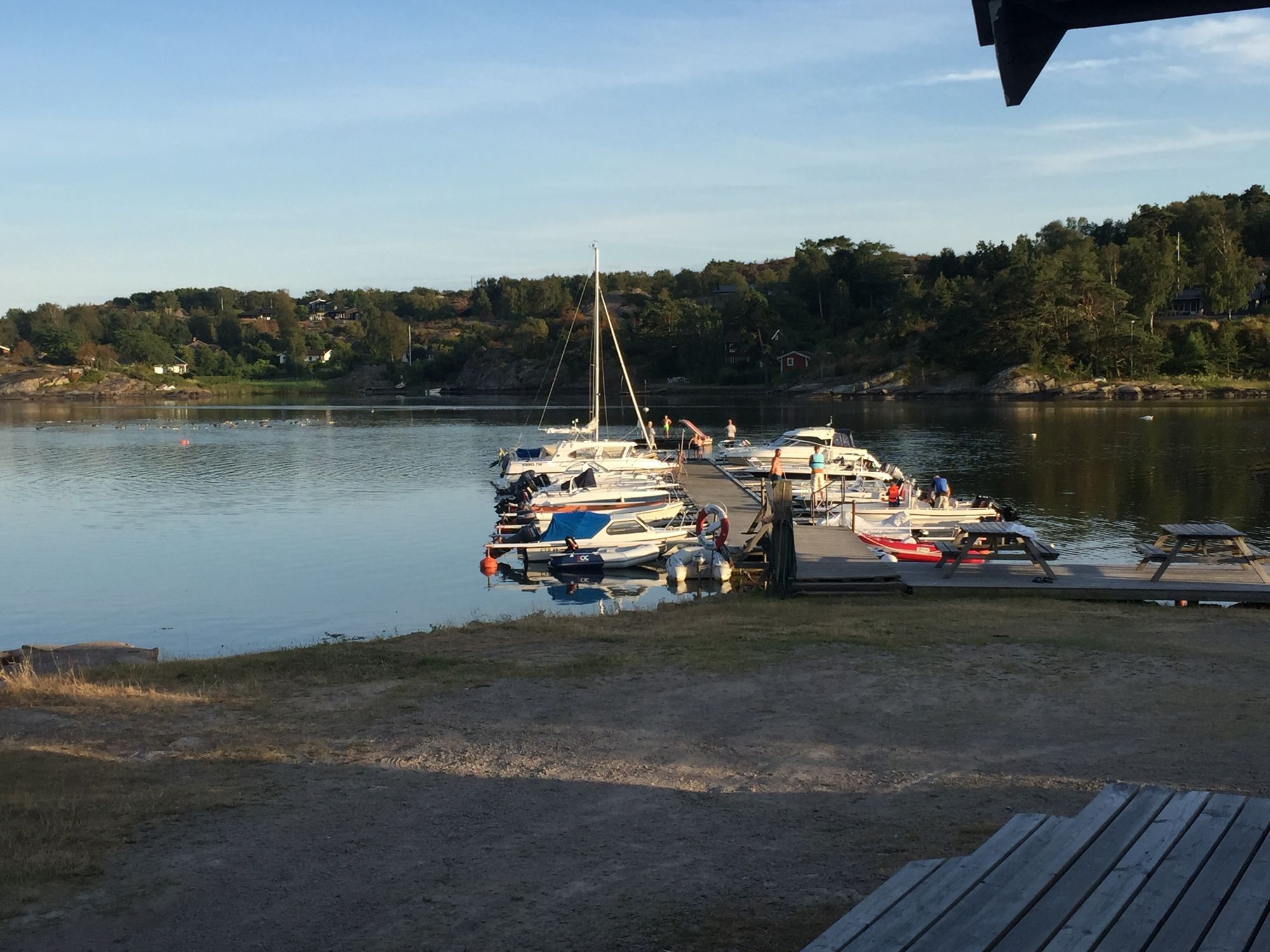 Helrenoverad Västkustidyll nära havet, Hovenäset – bild 19 av 21