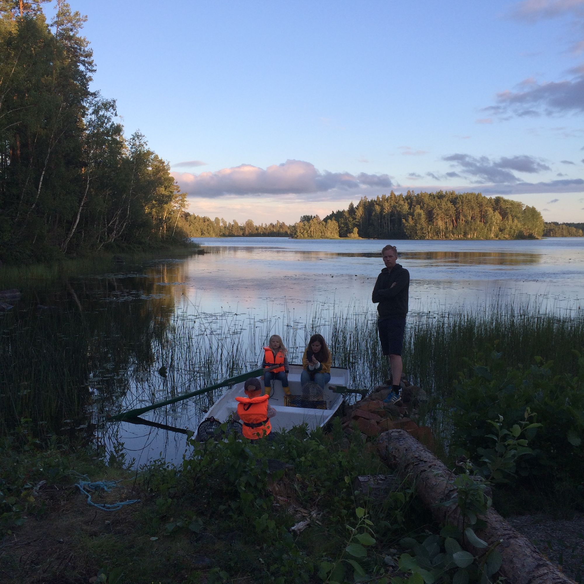 Fiske och skogspromenader mitt i Glasriket. – bild 10 av 11