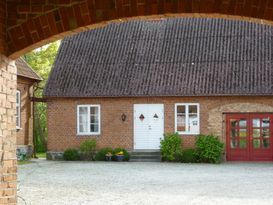 Frühling und Sommer - Kivik, ÖSTERLEN