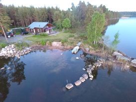 Idyllic place by the lake