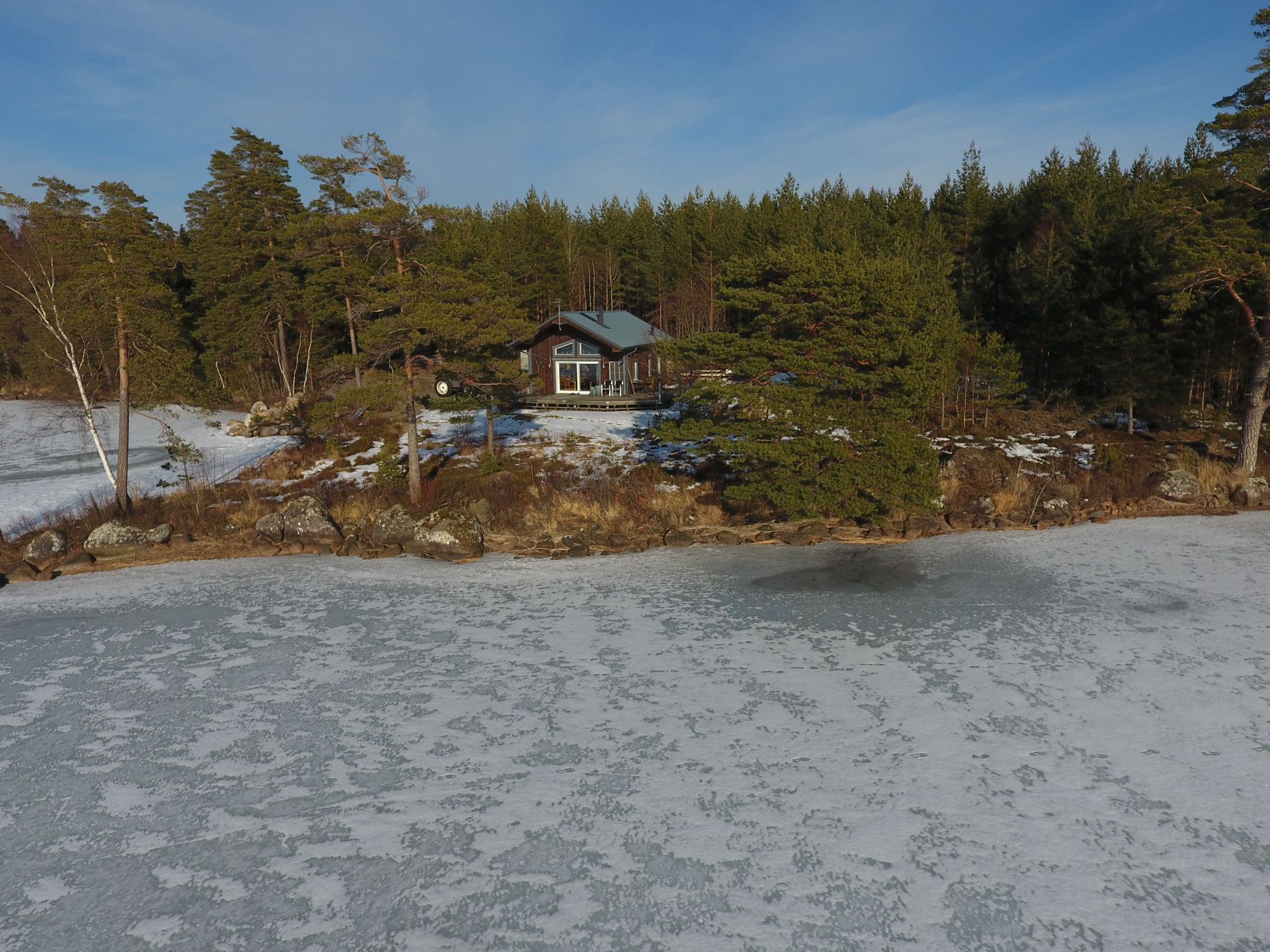 Idyll vid Vattnet (Karlsborg,Vättern,Göta Kanal) – bild 4 av 16