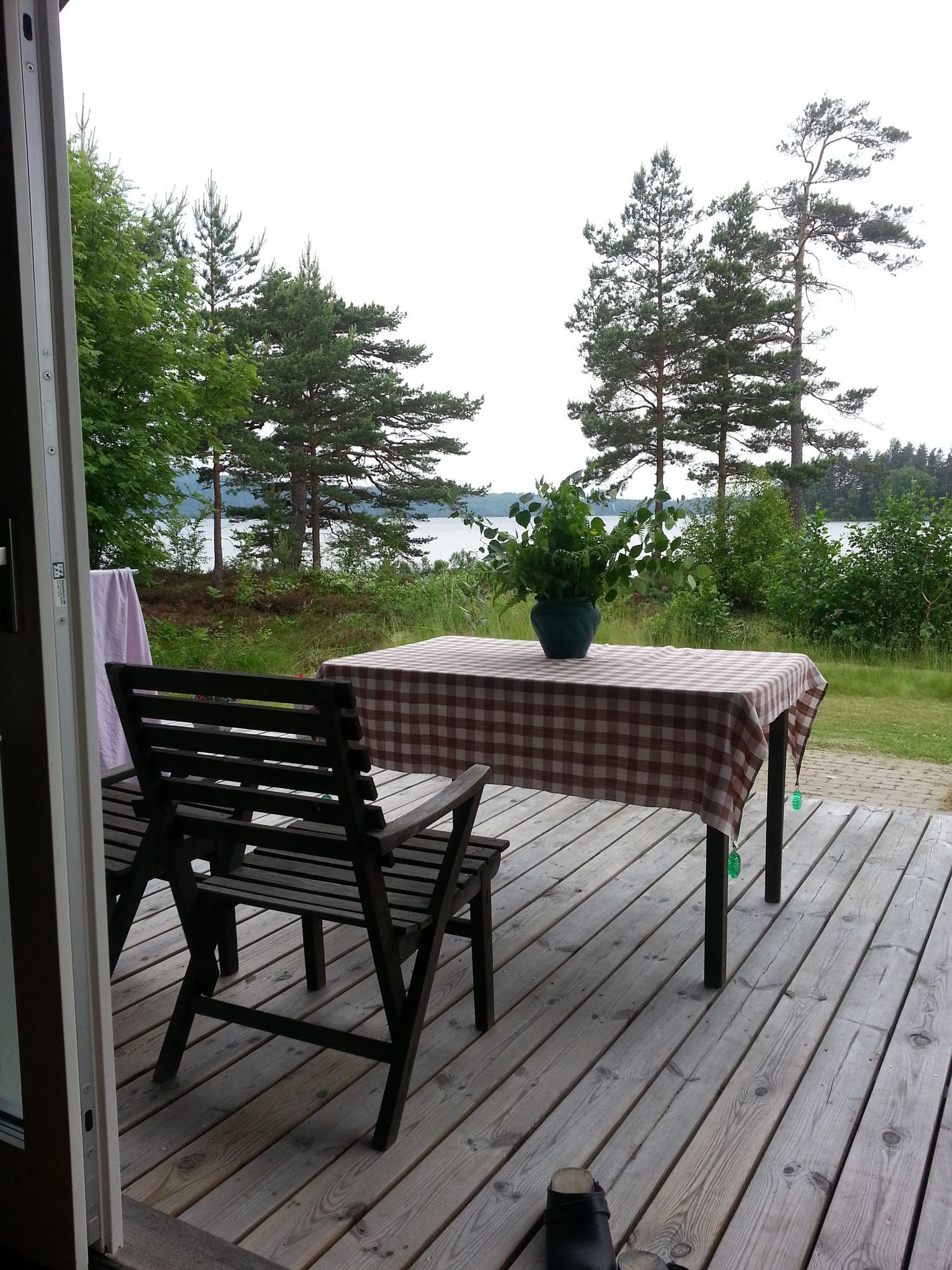 Idyll vid Vattnet (Karlsborg,Vättern,Göta Kanal) – bild 5 av 16