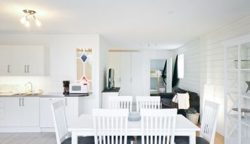 Nyrenoverad lägenhet i Hälleviksstrand 65m2