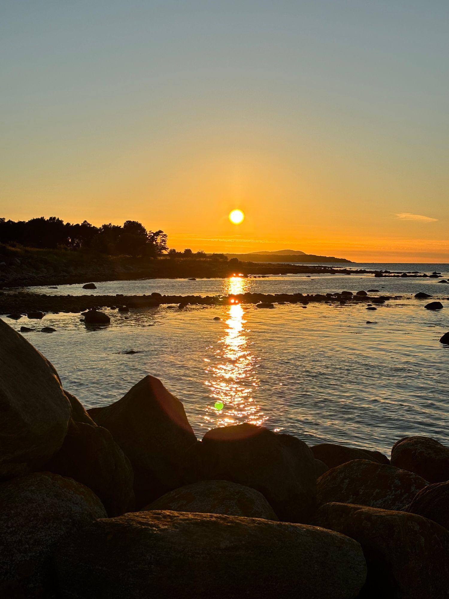 Fin natur, nära havet,barnvänlig strand, fridfullt – bild 21 av 24