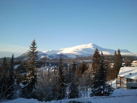 Barnvänligt ski i/o i härliga Åre Björnen