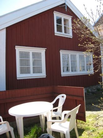 Gullholmen- Charmig Stuga på ön "Bohusläns pärla". – bild 2 av 11