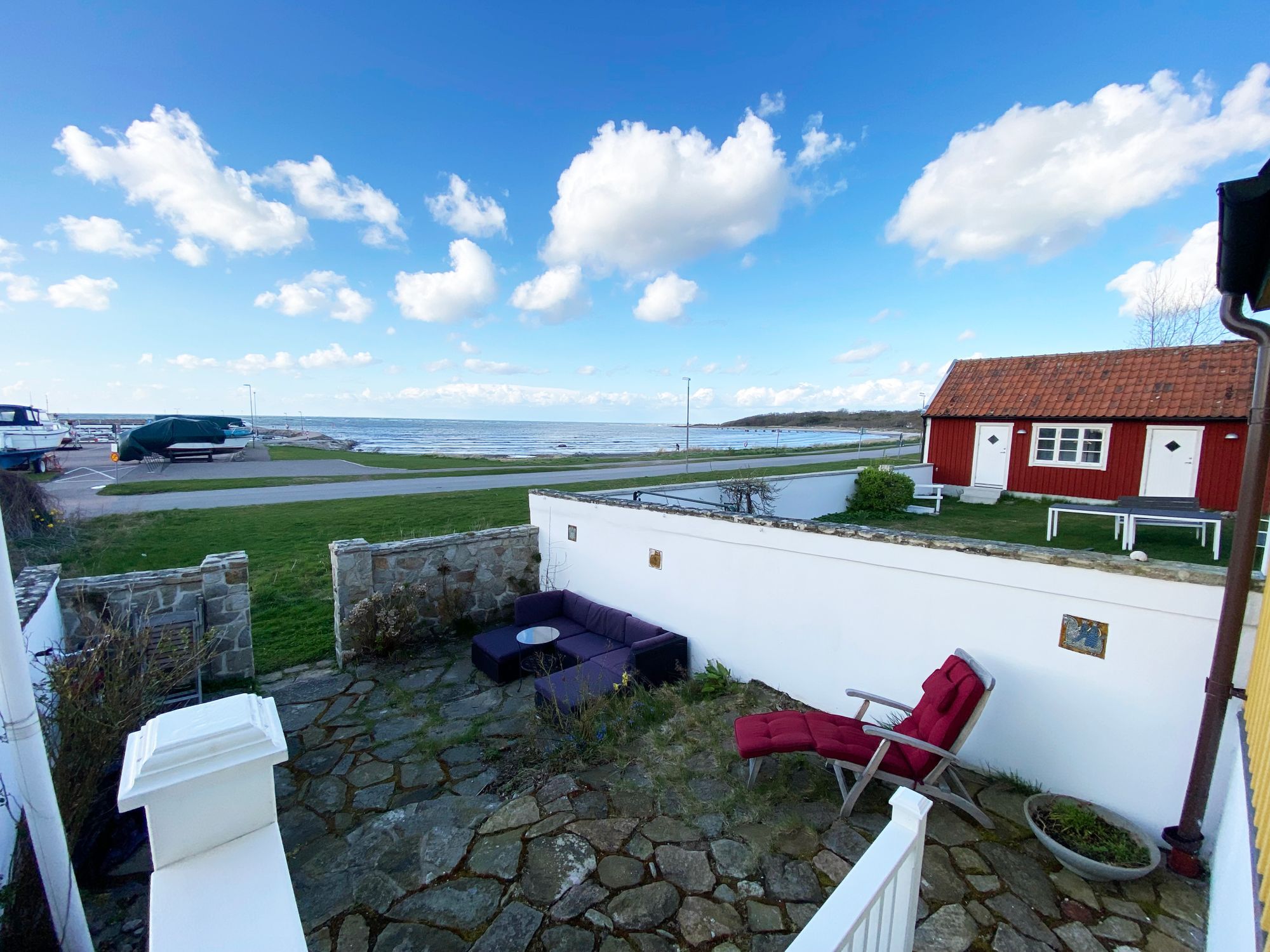 Gatuhus vid Torekovs hamn med havsutsikt | SE01043