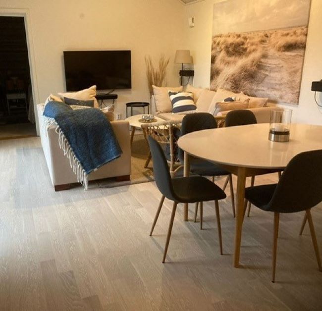 Sommarhus vid havet i idylliska Vilshärad – bild 10 av 24