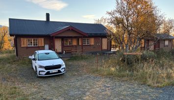 Mysig stuga på fjället nära många aktiviteter