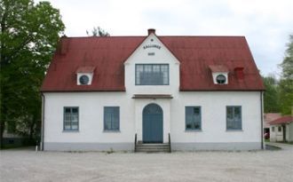 Lägenhet på övervåning i Källunge Bygdegård