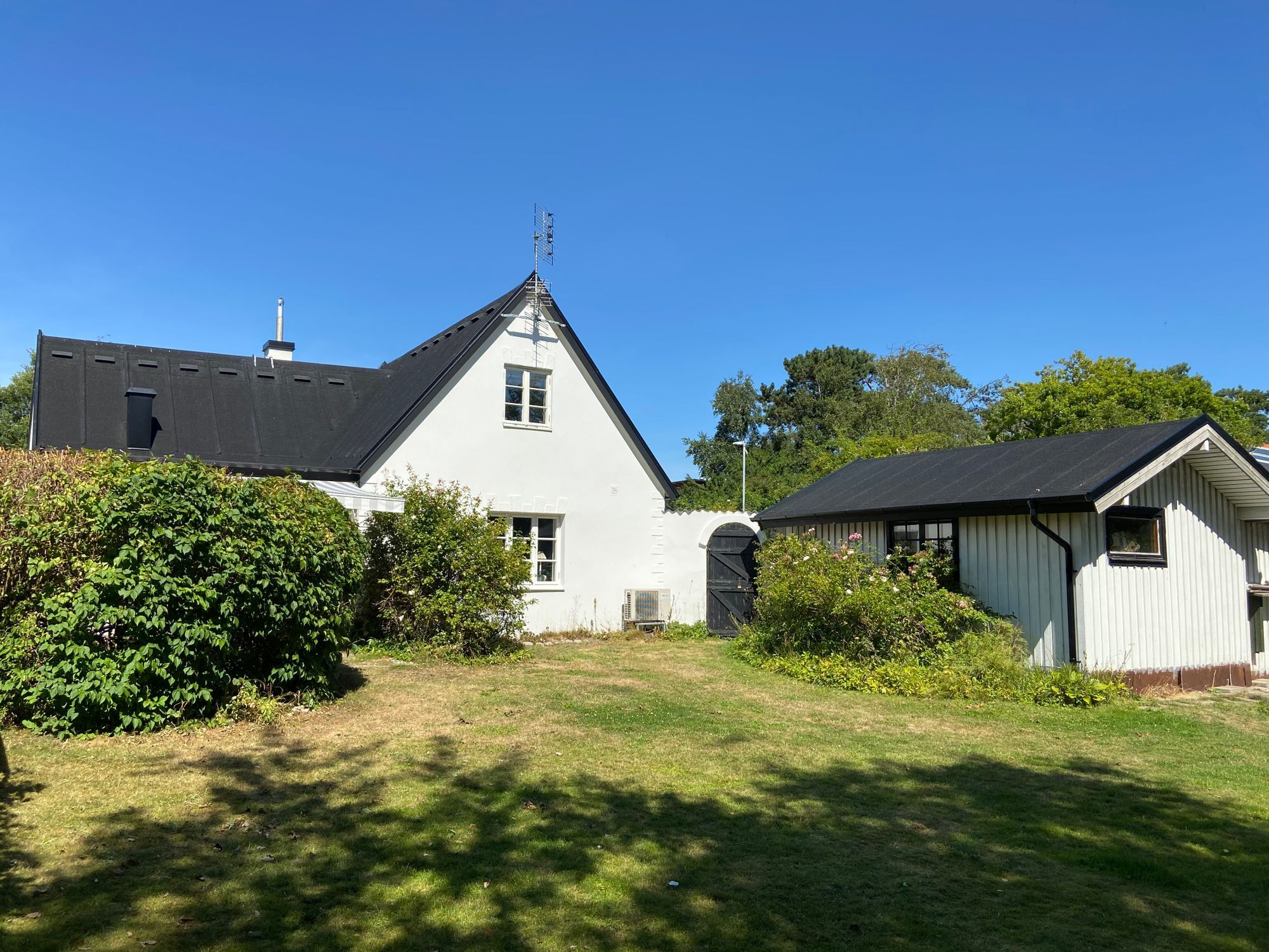 Strandnära vid Kullens Havsbad