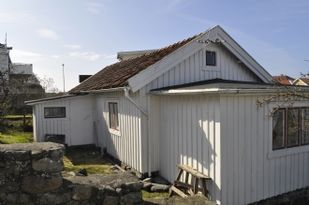 Charmig stuga på Vrångö