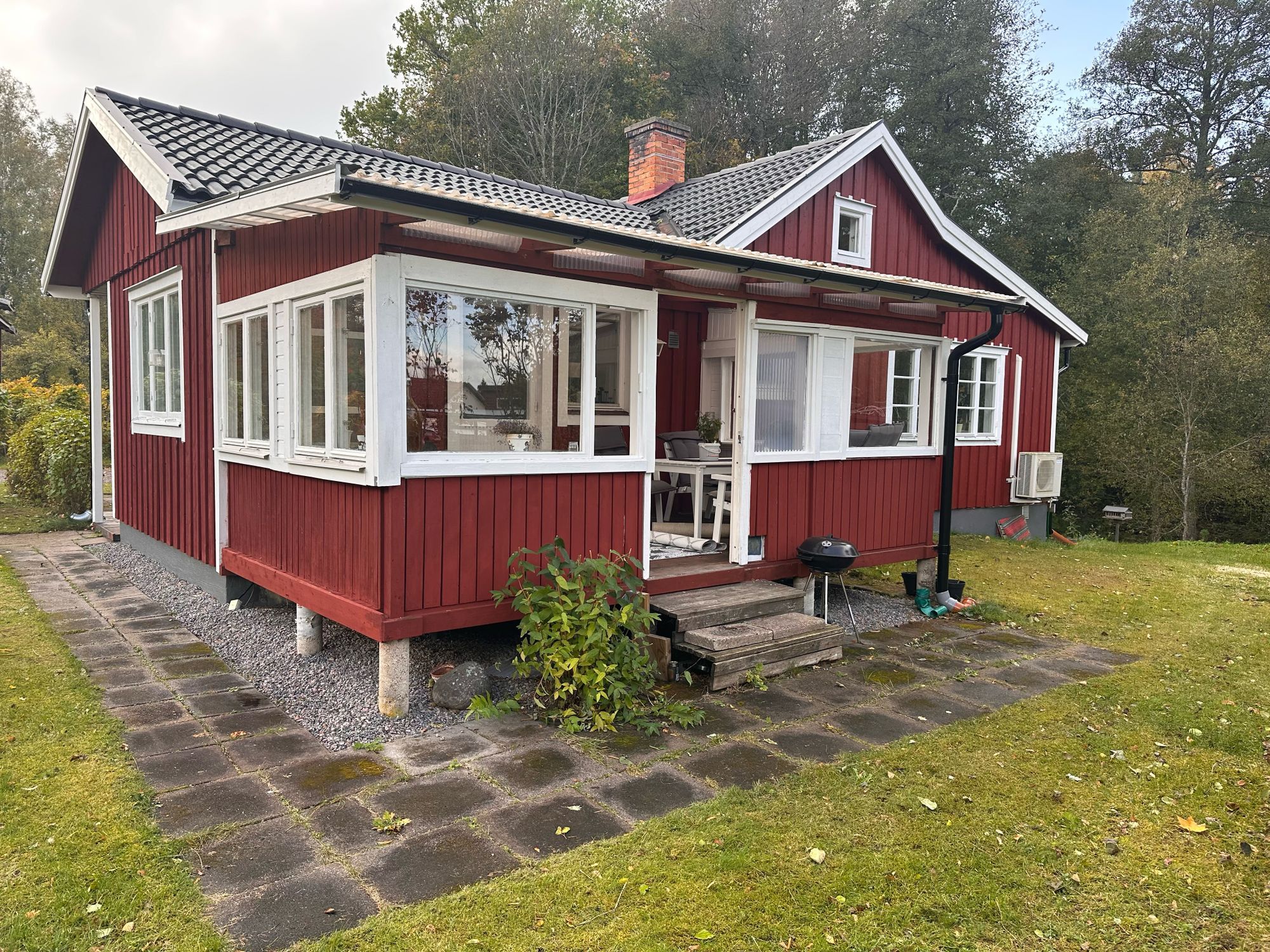 Bo nära sjön Hjälmaren och Vingåker |SE11019