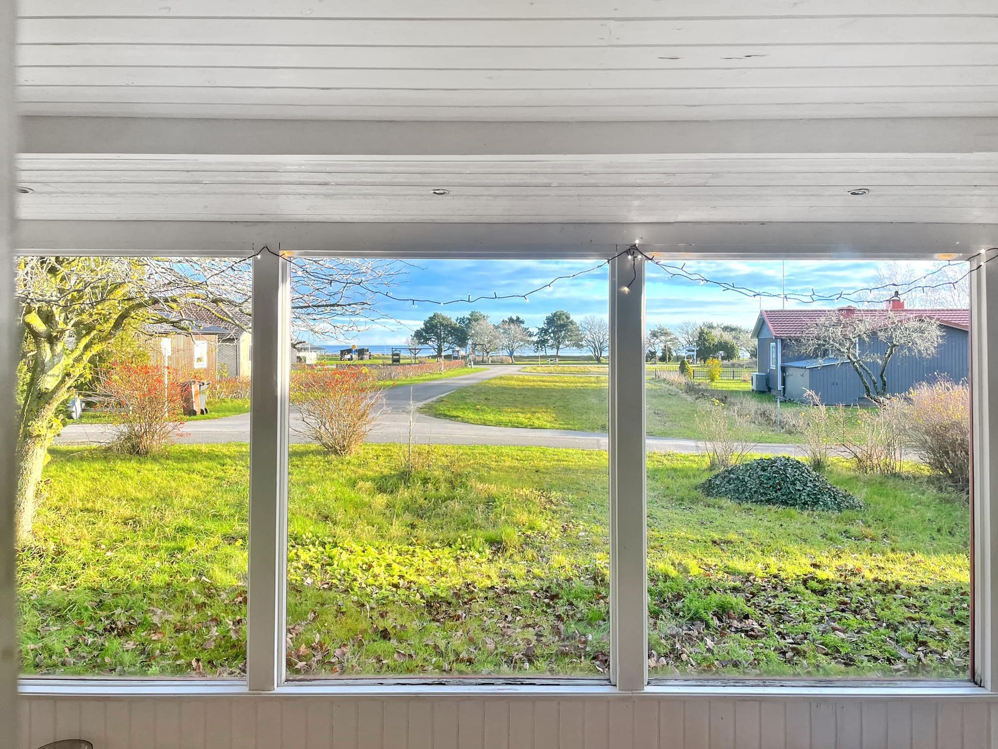 Havsnära hus i Ronehamn på Gotland – bild 5 av 24