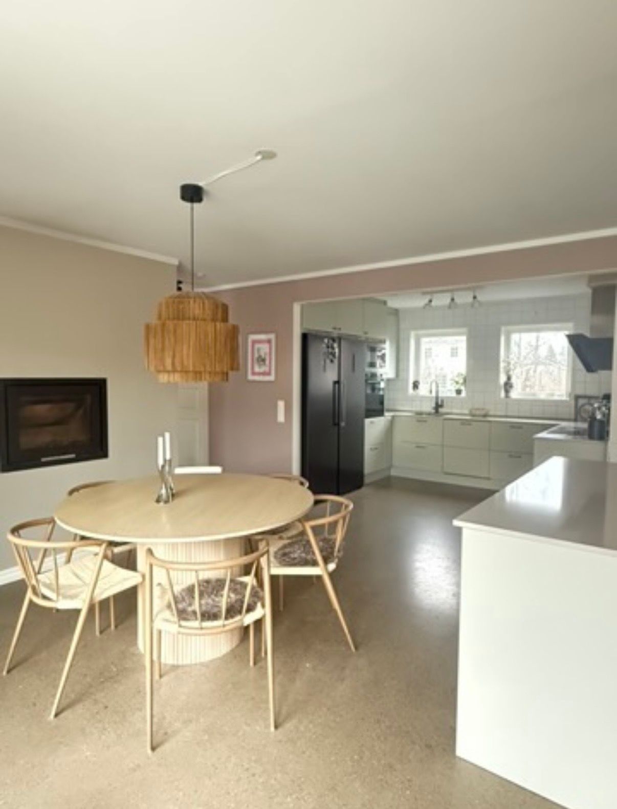 Stort hus i härlig Mälby – bild 4 av 22